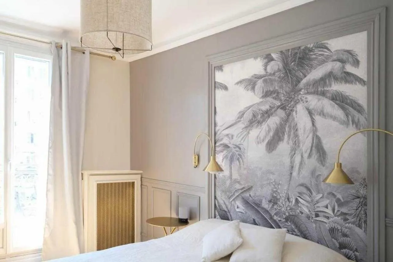Renewed And Well-decorated In 12th * Paris